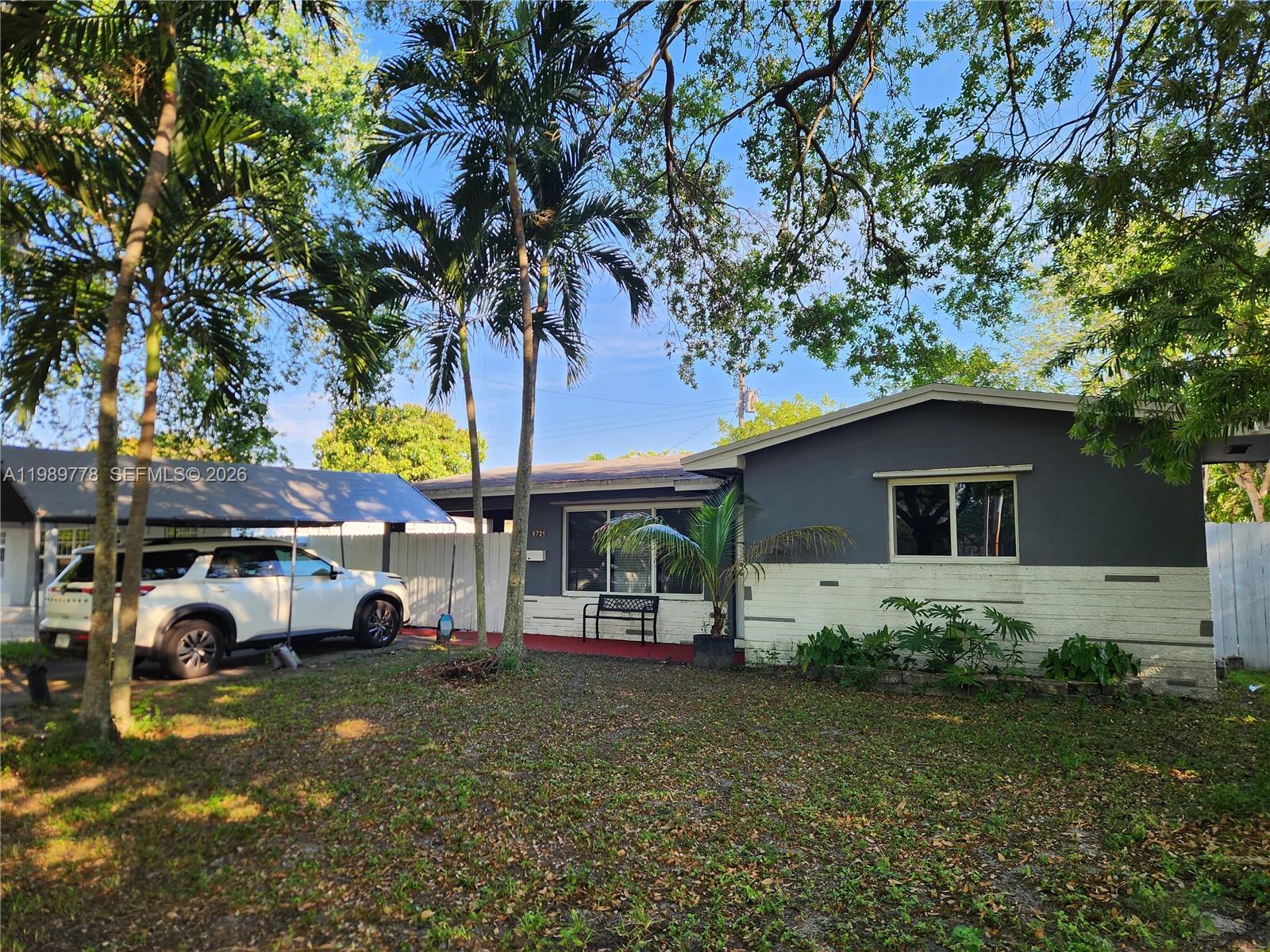 6721 Garfield Street, Hollywood, FL 33024, Hollywood