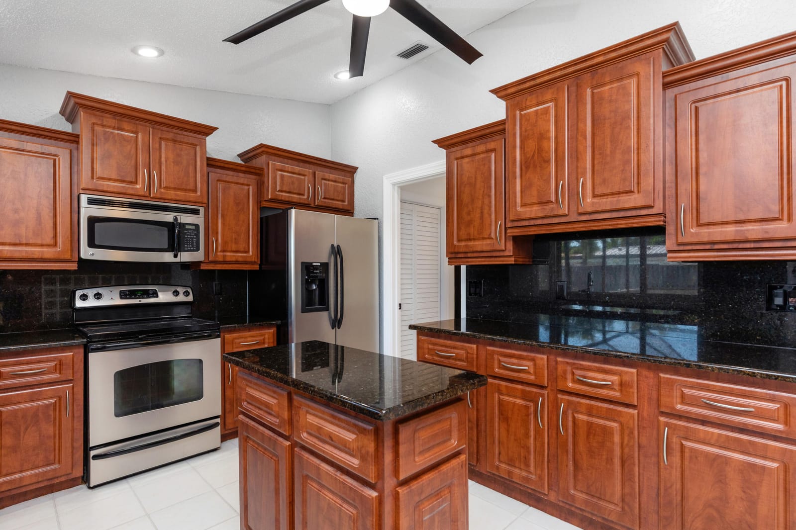 271 NW 89th Avenue, Coral Springs, FL 33071 photo 23