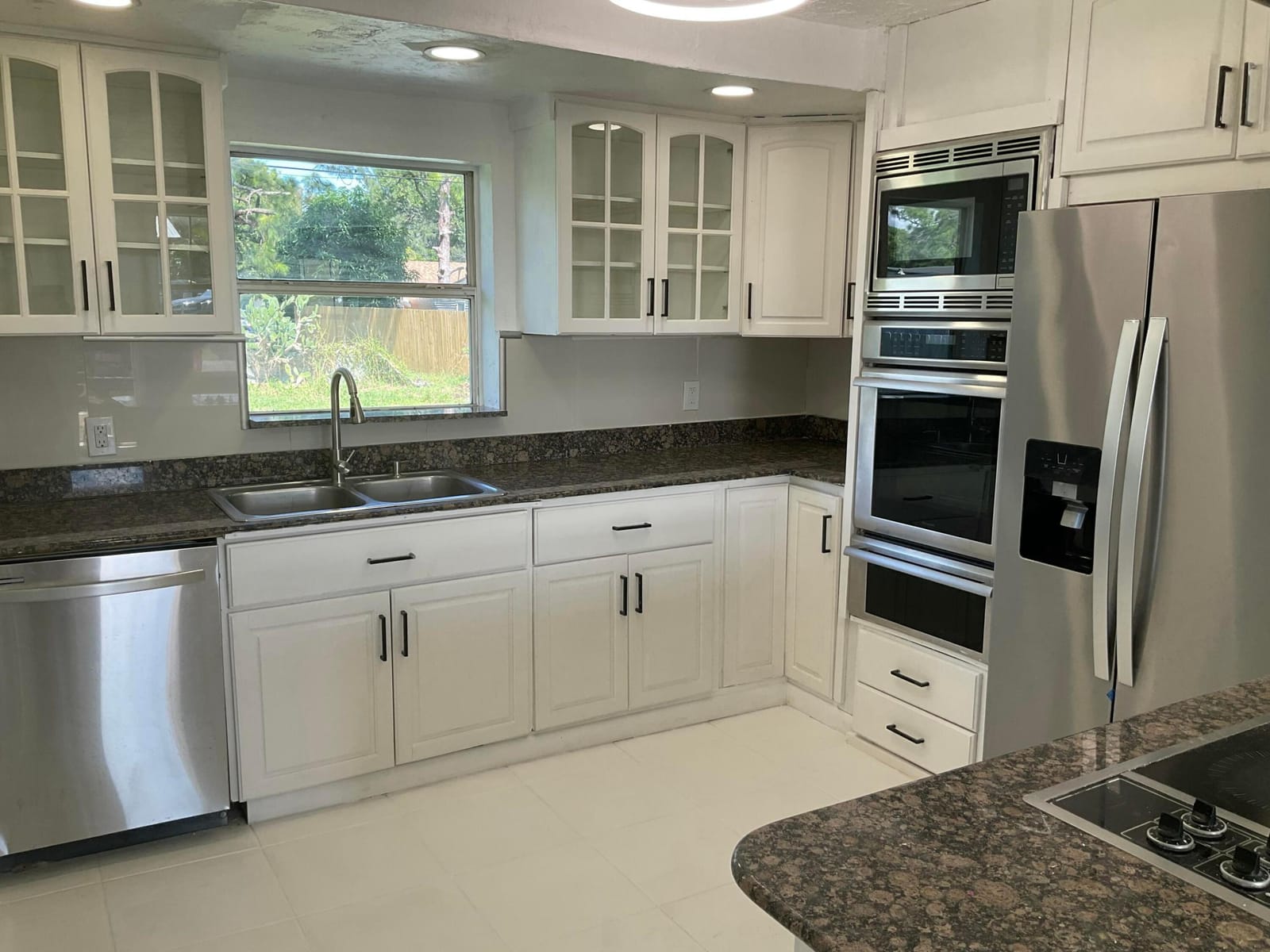 920 Revels Lane — photo 3
