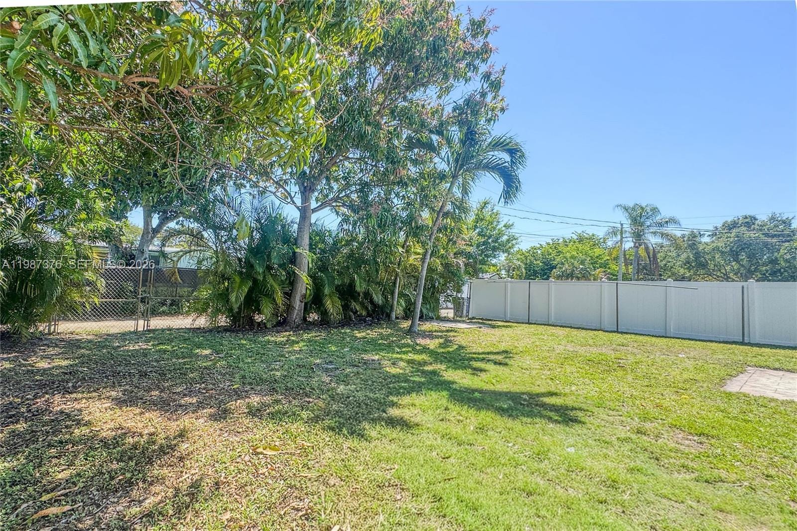 1911 N 44th Avenue, Hollywood, FL 33021 photo 2