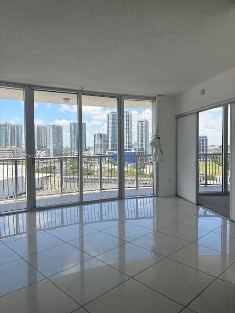 1750 N Bayshore Drive 1714, Miami, FL 33132, Miami