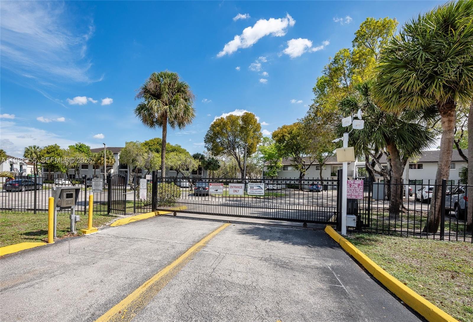 7095 NW 179th Street 110, Hialeah, FL 33015 photo 17
