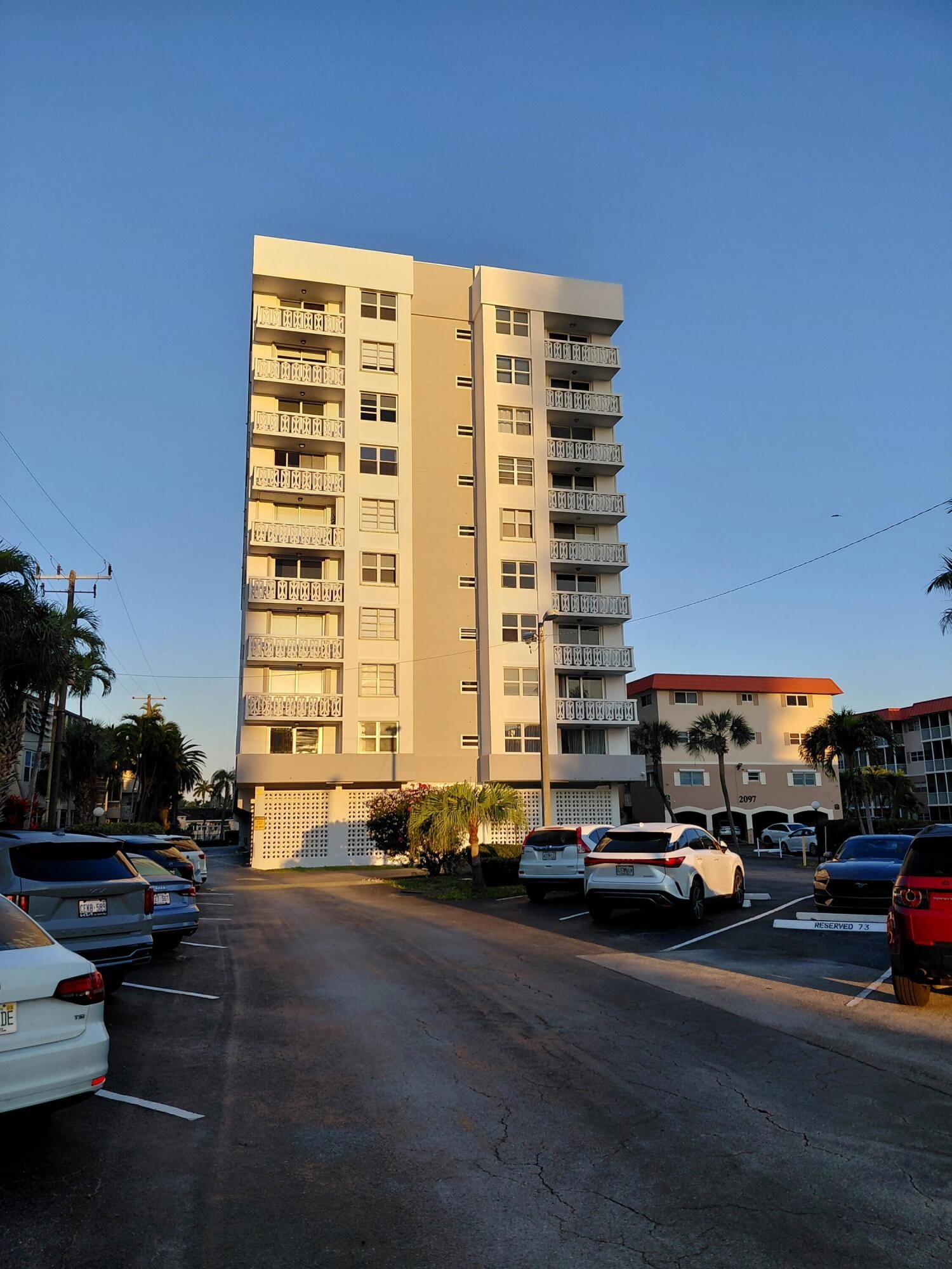 3113 S Ocean Drive 504, Hallandale Beach, FL 33009 photo 2