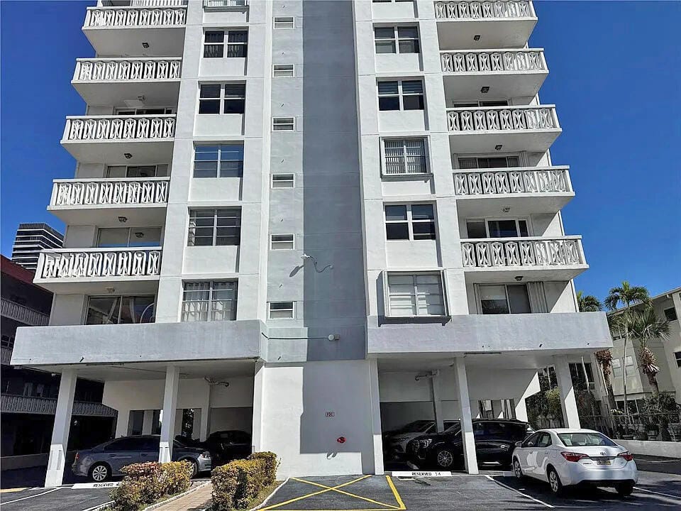 3113 S Ocean Drive 504, Hallandale Beach, FL 33009 photo 3