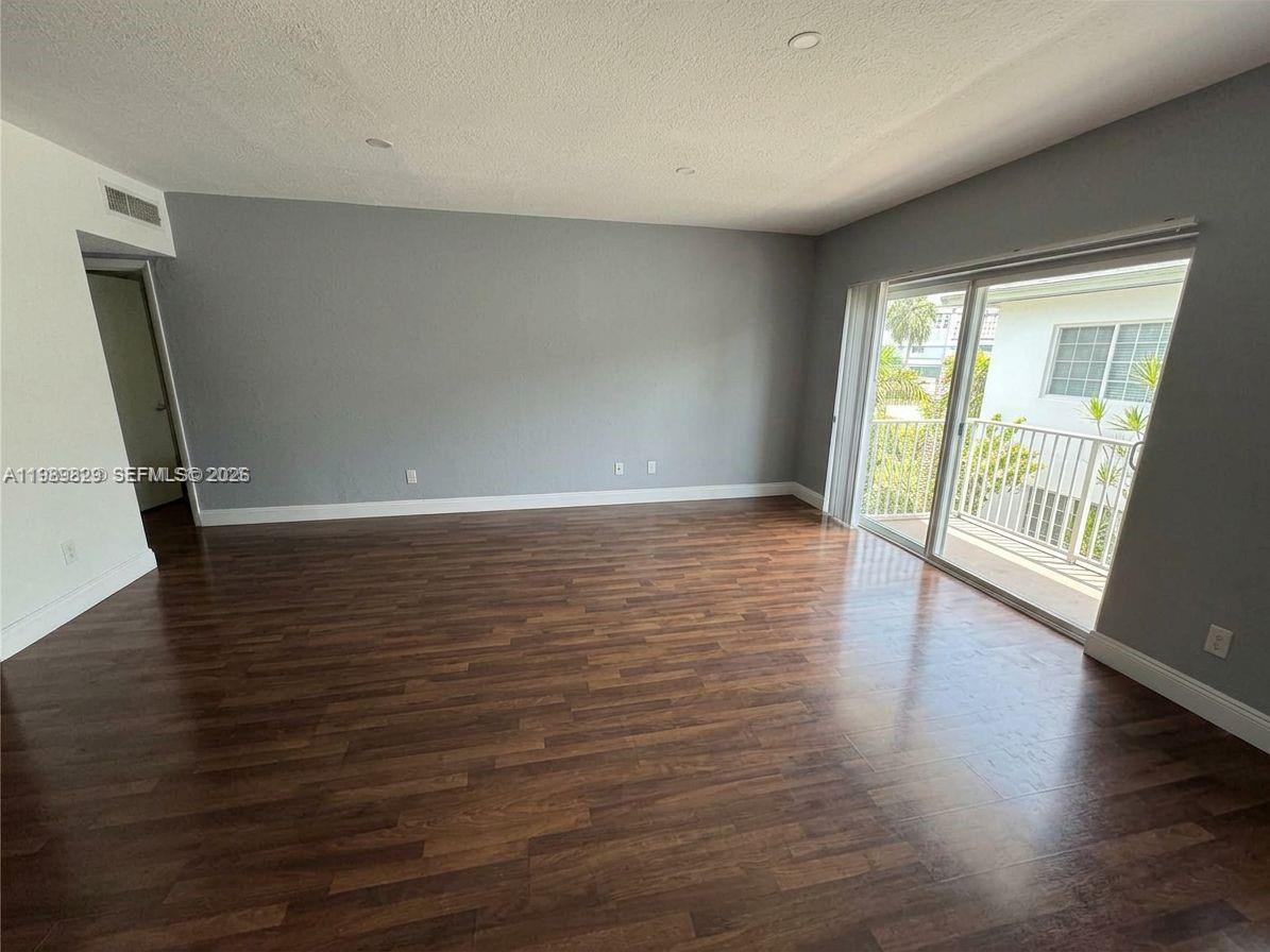 9260 Bay Harbor Terrace 24, Bay Harbor Islands, FL 33154, Bay Harbor Islands