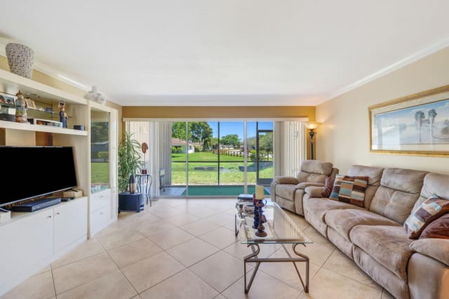 3660 Citrus Trace 3, sold in Isla Merita, Davie, FL