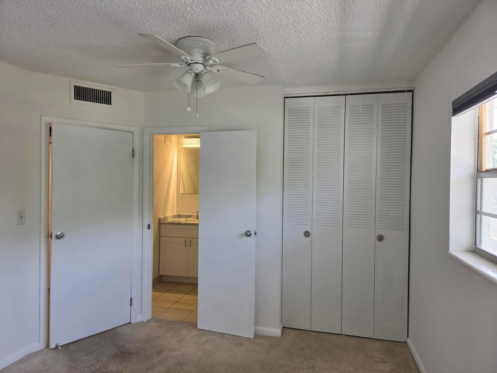 3400 NW 48th Avenue 512, Lauderdale Lakes, FL 33319 photo 16