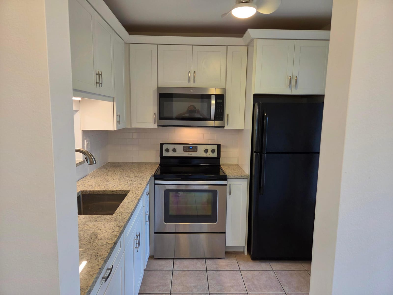 3400 NW 48th Avenue 512, Lauderdale Lakes, FL 33319 photo 4