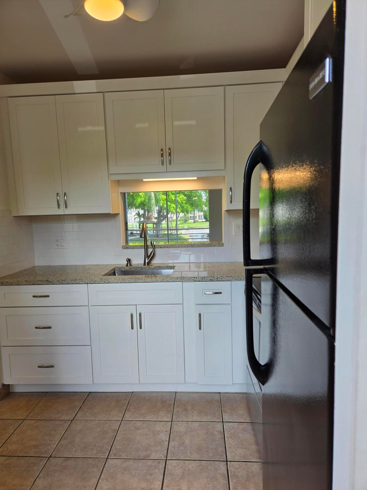 3400 NW 48th Avenue 512, Lauderdale Lakes, FL 33319 photo 5