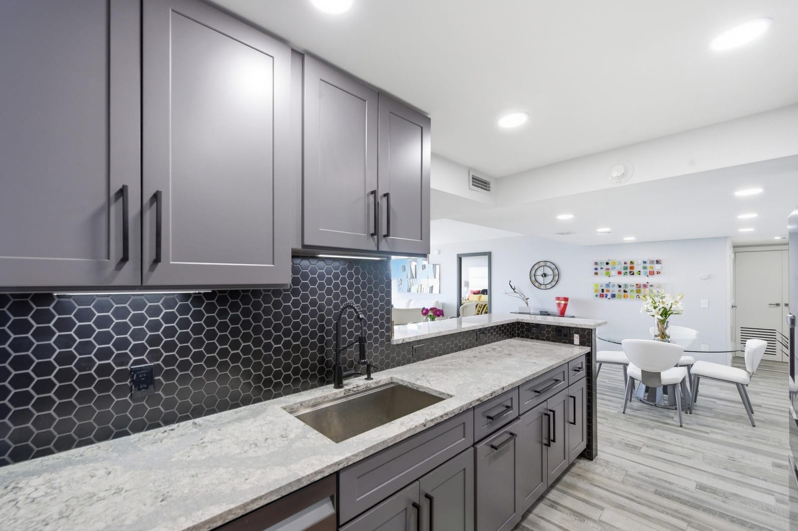 5600 N Flagler Drive 905, West Palm Beach, FL 33407 photo 13