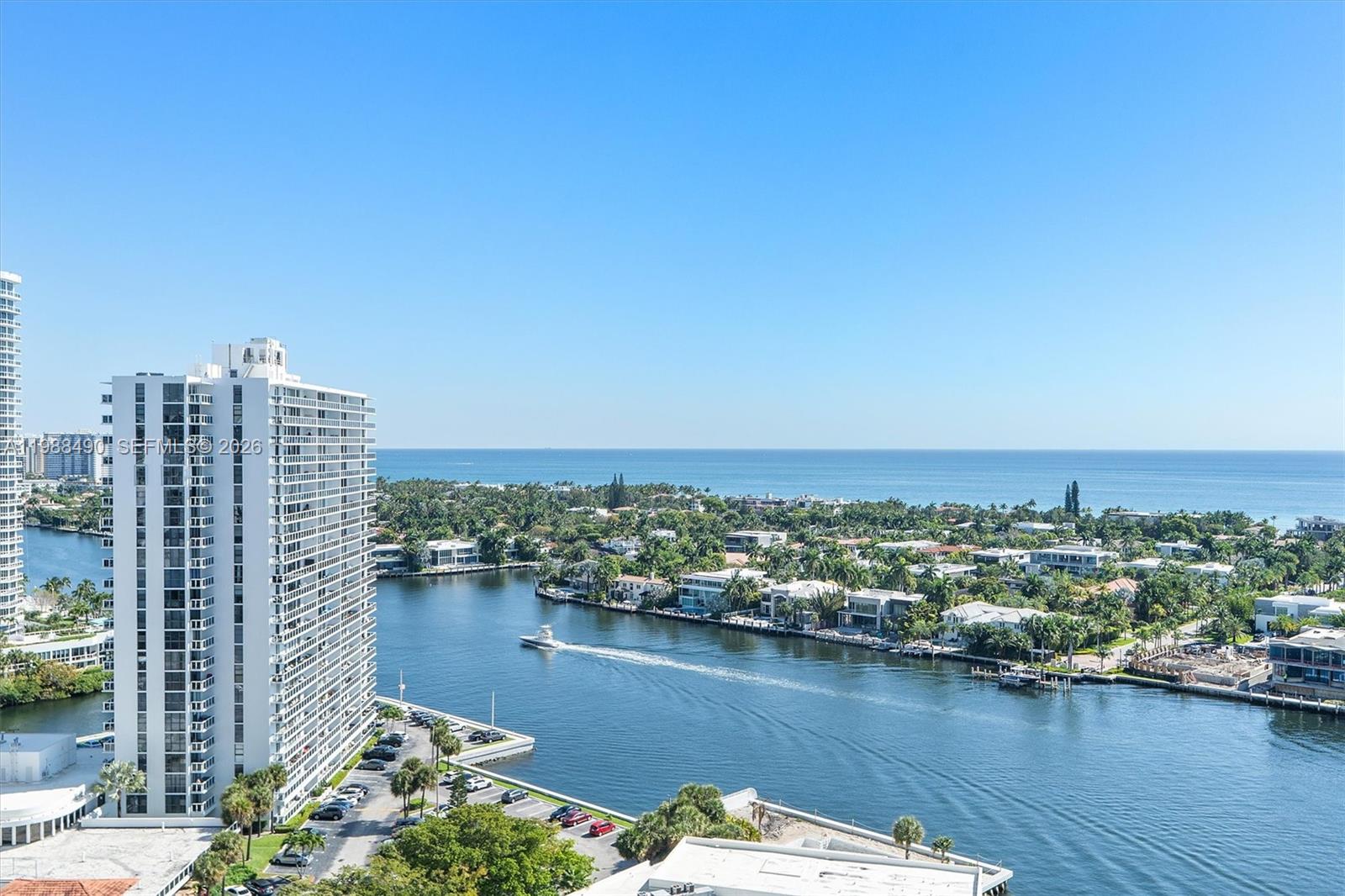 20281 E Country Cub Drive 1712, Aventura, FL 33180, Aventura