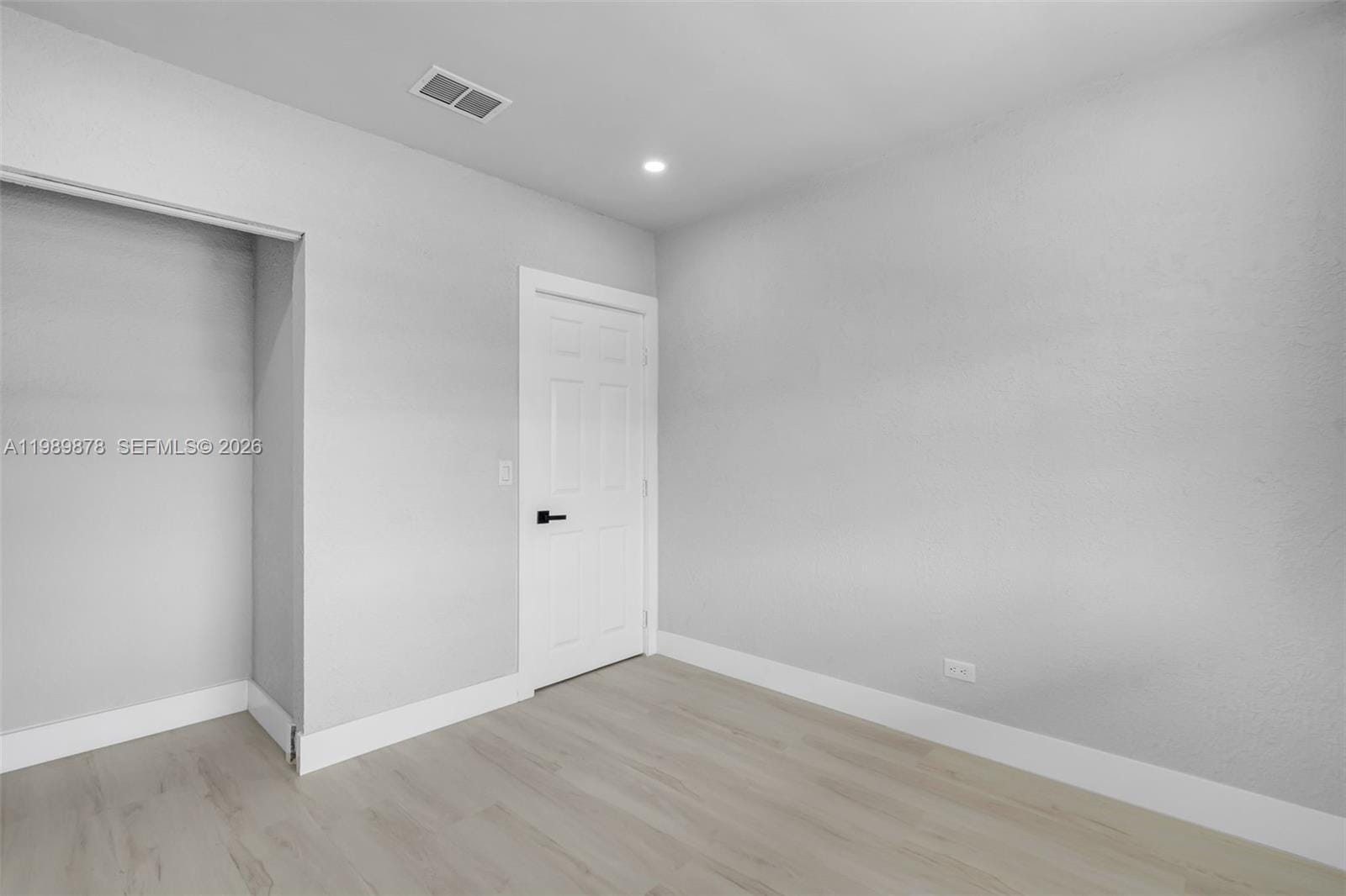 4485 E 8th Avenue, Hialeah, FL 33013 photo 17