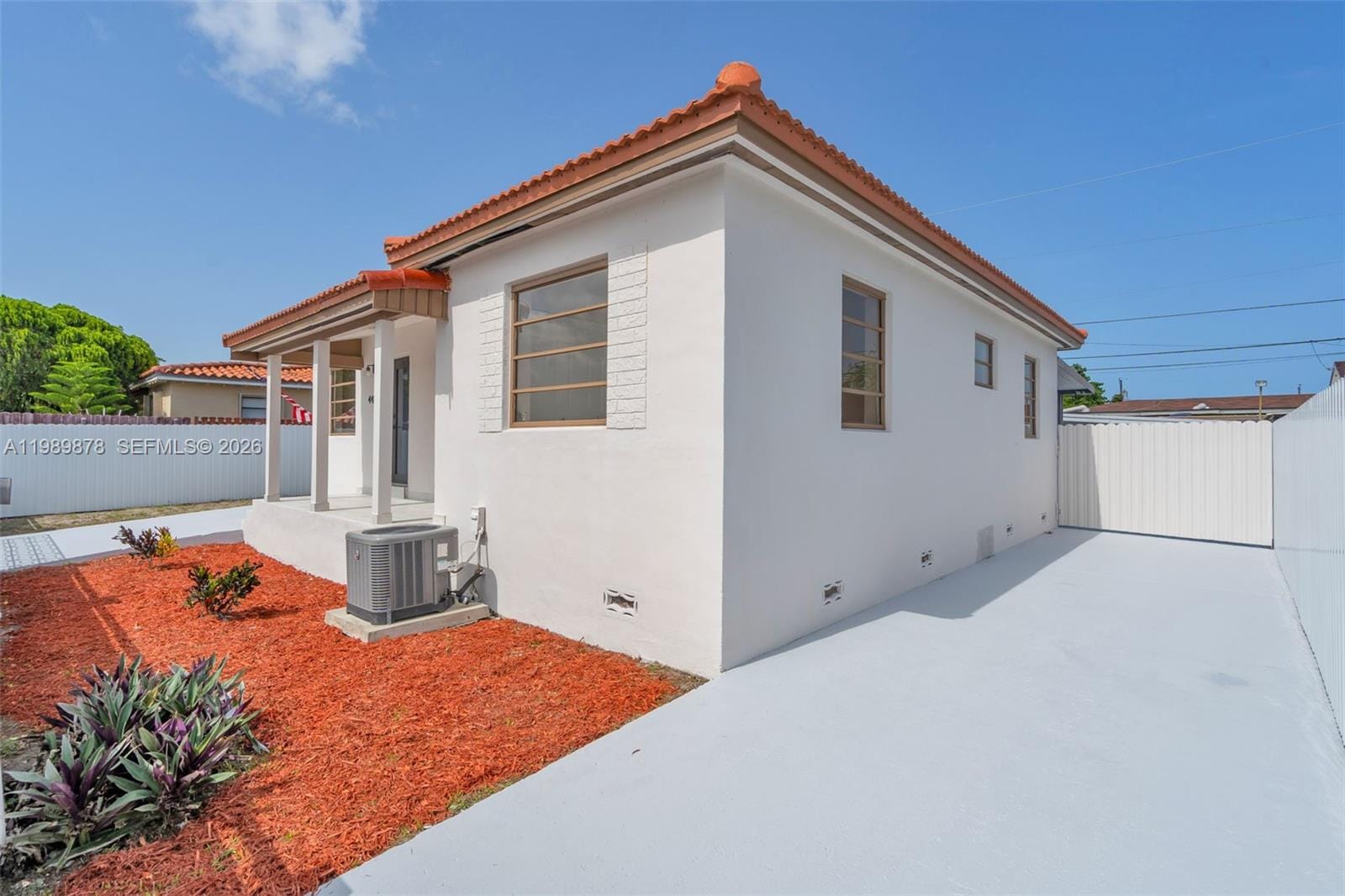 4485 E 8th Avenue, Hialeah, FL 33013 photo 3