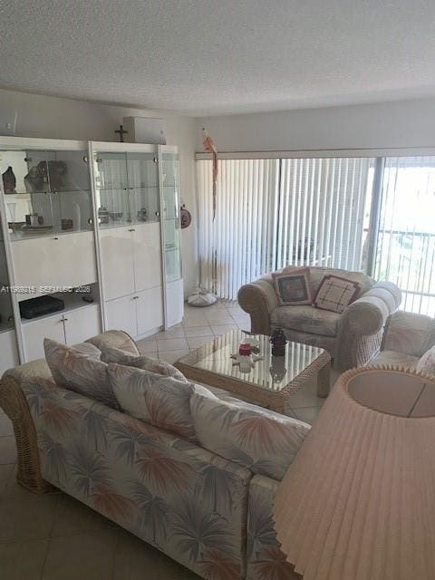 303 Racquet Club Road 206, Weston, FL 33326