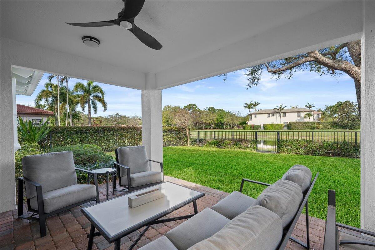 653 Castle Drive, Palm Beach Gardens, FL 33410, Palm Beach Gardens