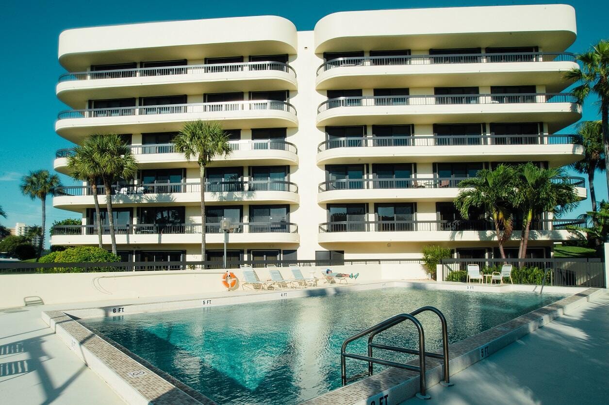 50 S Beach Road 104, Tequesta, FL 33469