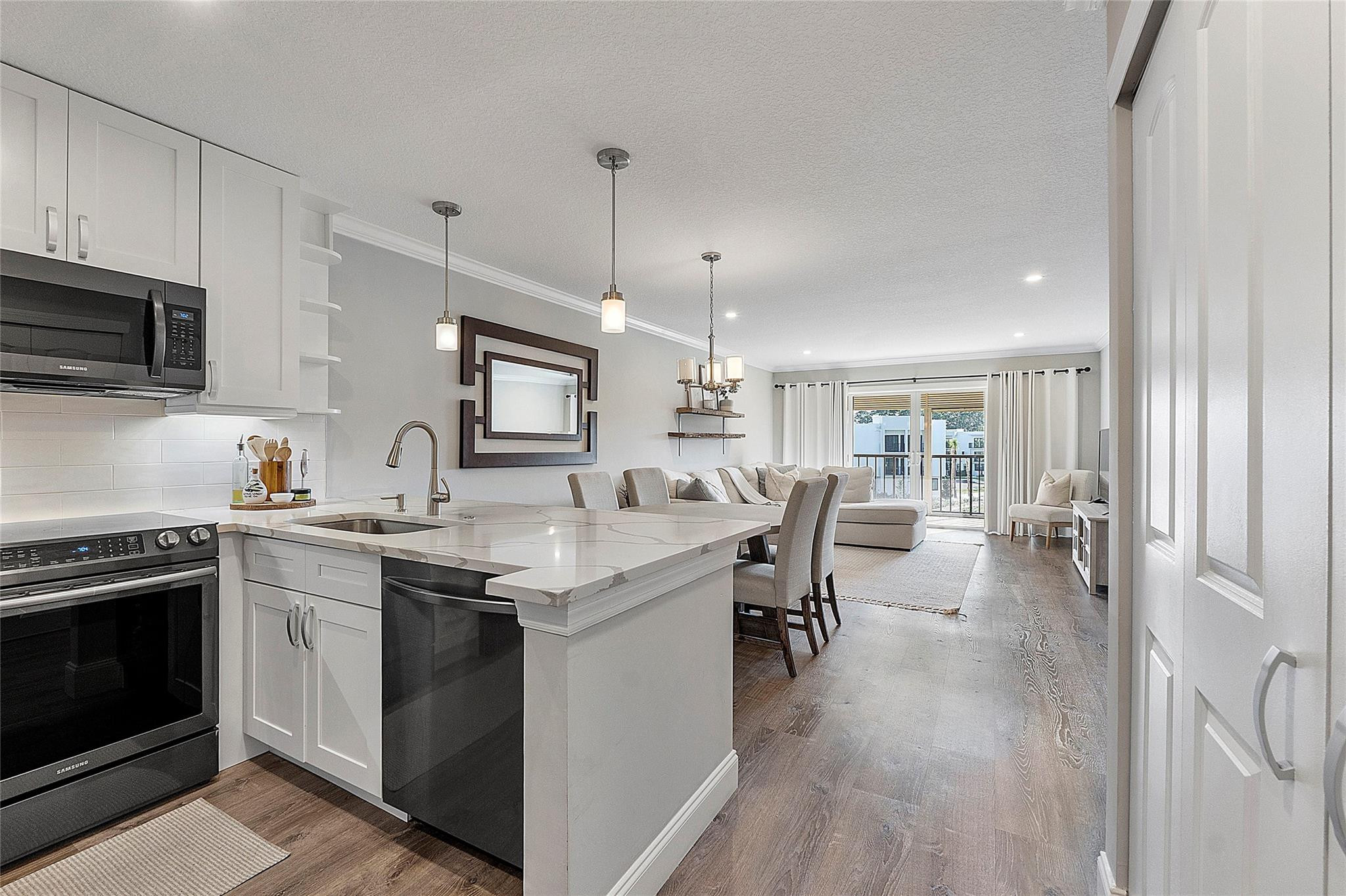 4230 Deste Court 305, Lake Worth, FL 33467, Lake Worth