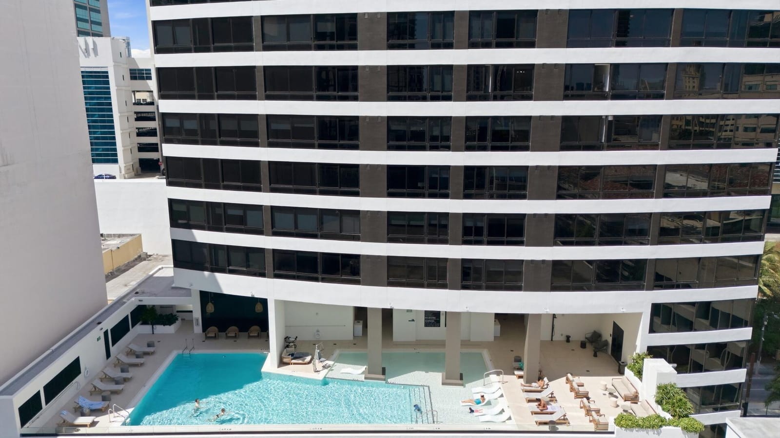 225 N Miami Avenue 2002, Miami, FL 33128 photo 22