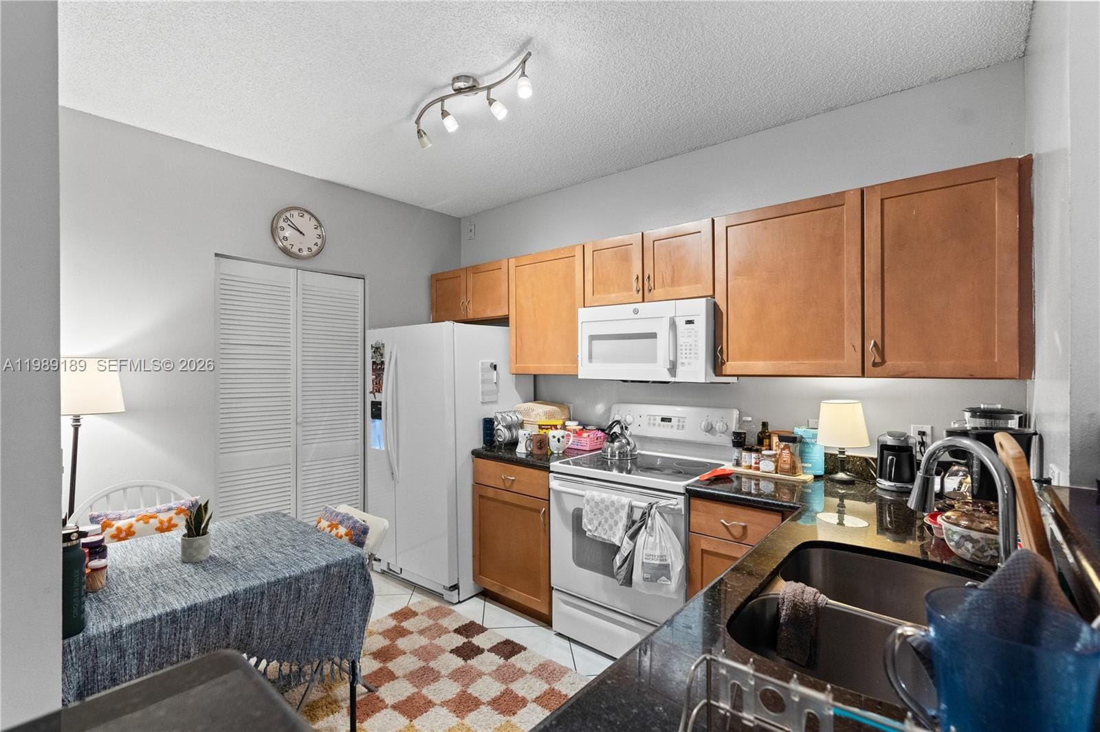 19655 E Country Club Drive 6108, Aventura, FL 33180 photo 13