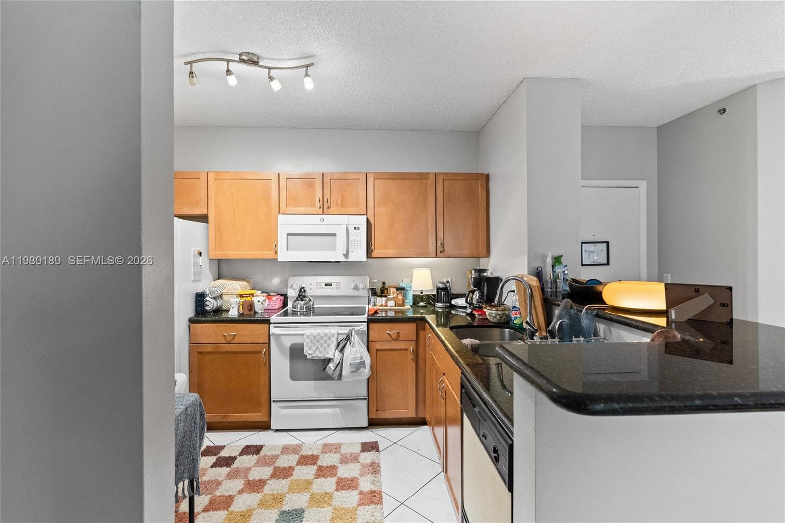 19655 E Country Club Drive 6108, Aventura, FL 33180 photo 14
