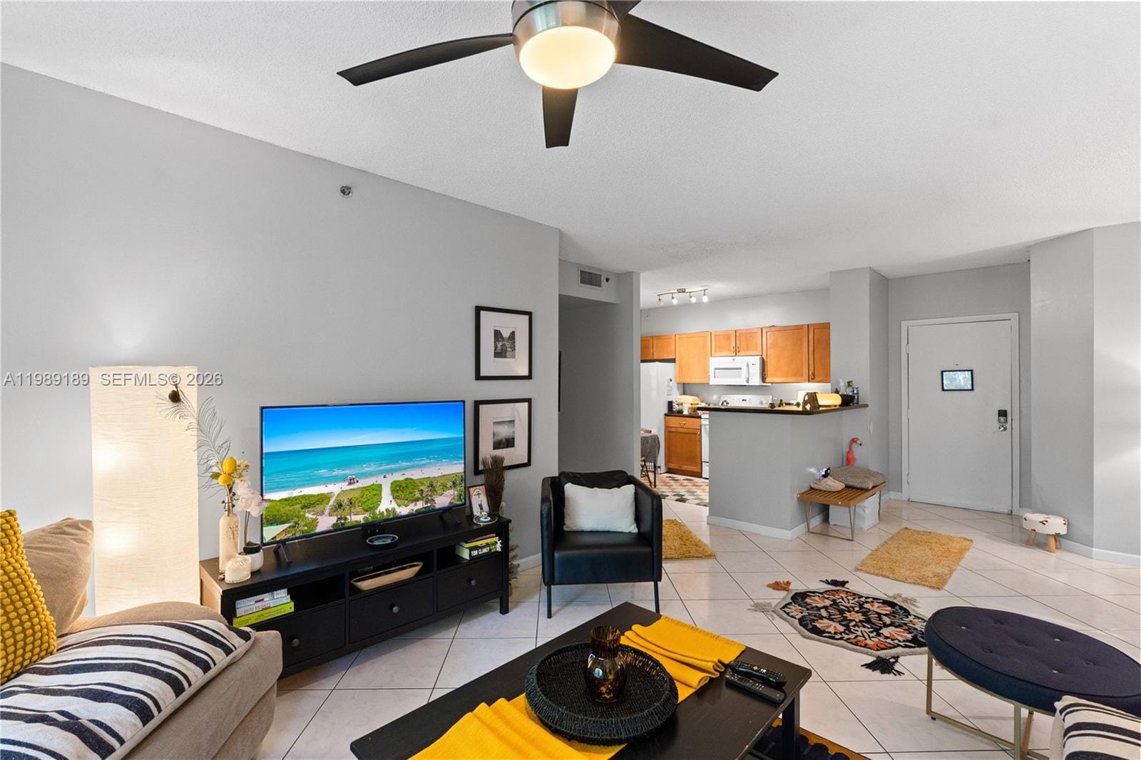 19655 E Country Club Drive 6108, Aventura, FL 33180 photo 9