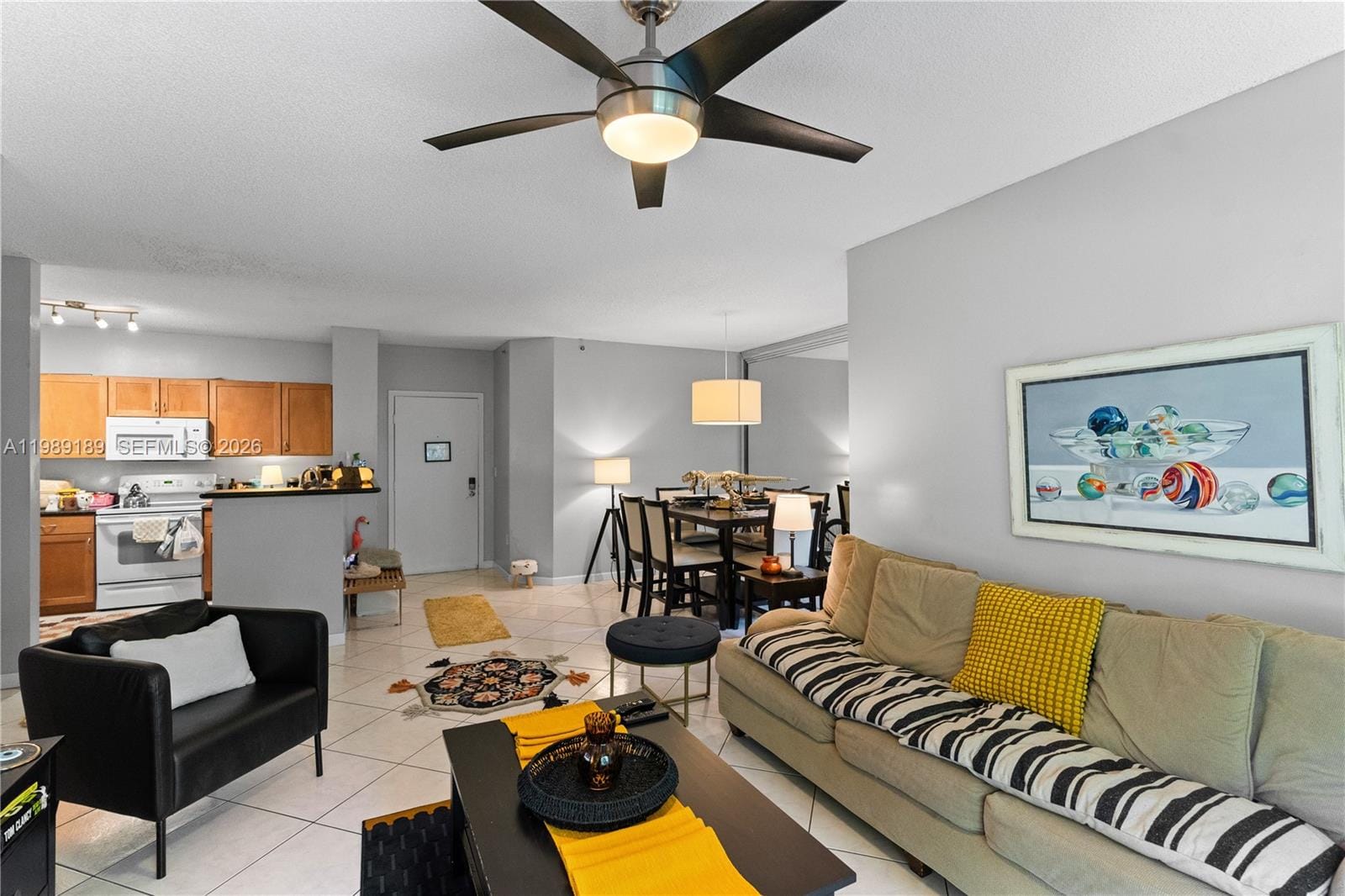 19655 E Country Club Drive 6108, Aventura, FL 33180 photo 10