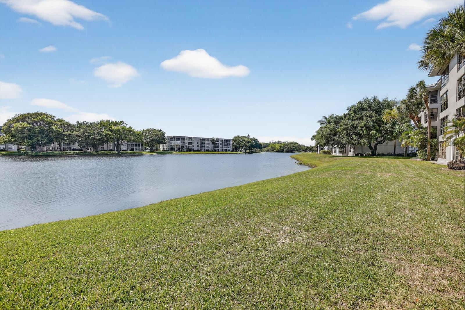 1528 Whitehall Drive 202, Davie, FL 33324 photo 27