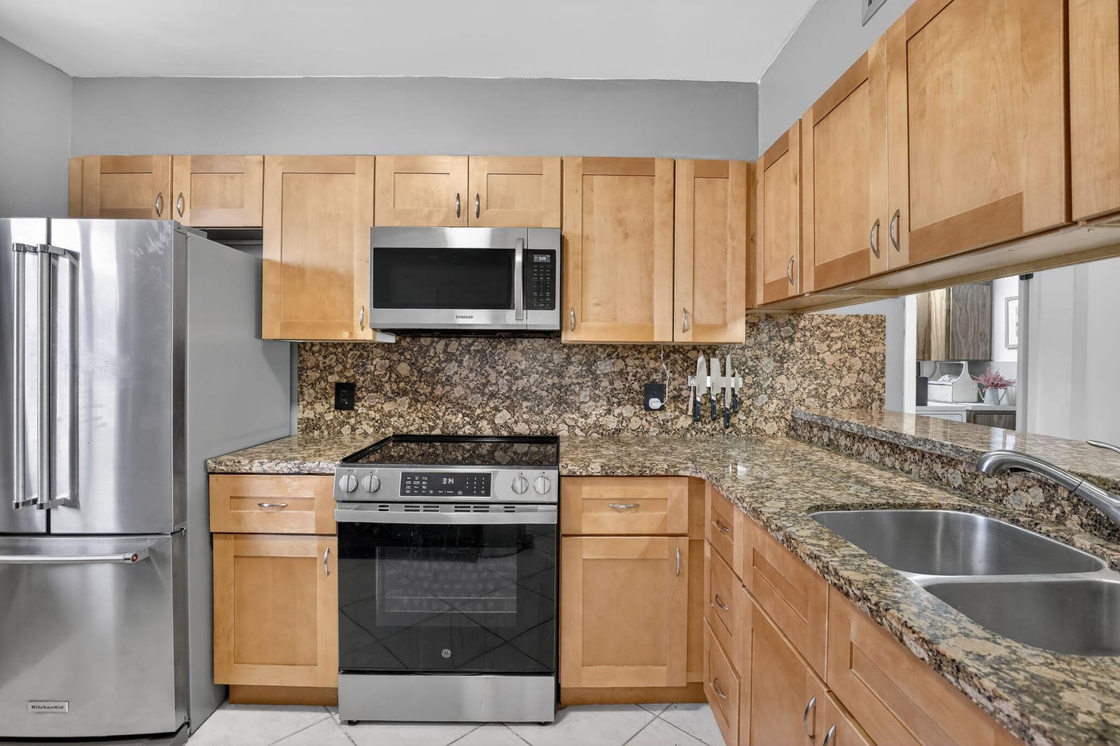 1528 Whitehall Drive 202, Davie, FL 33324 photo 4