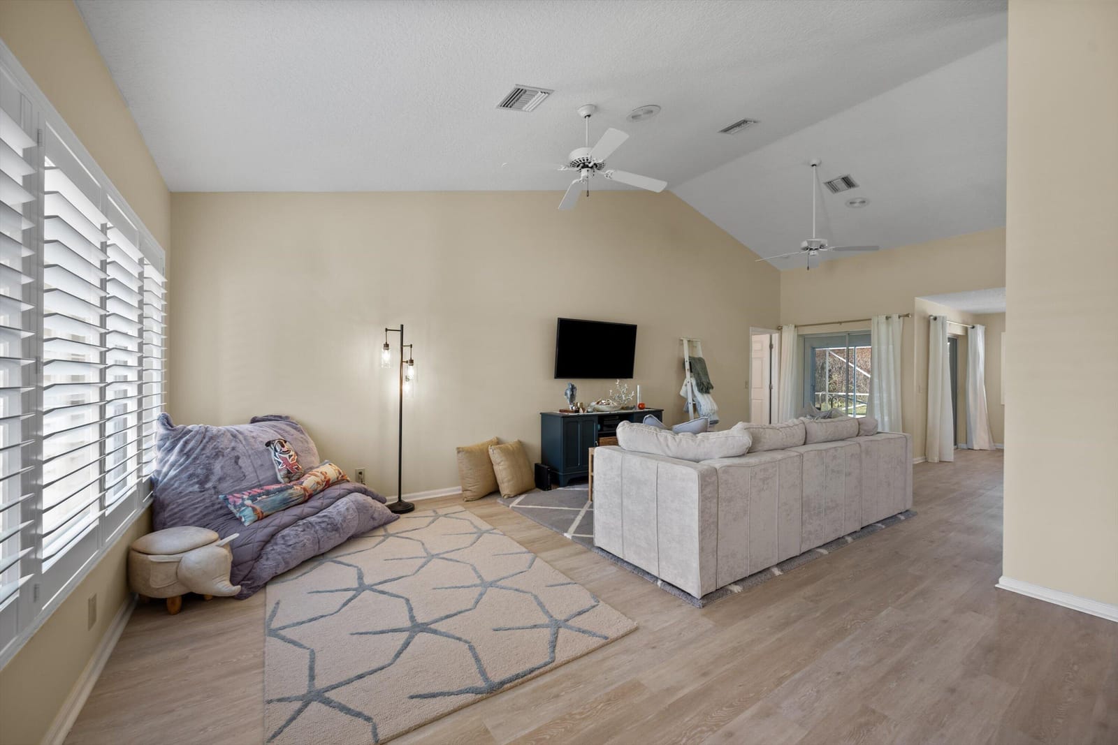 5040 SE Bent Wood Drive — photo 8