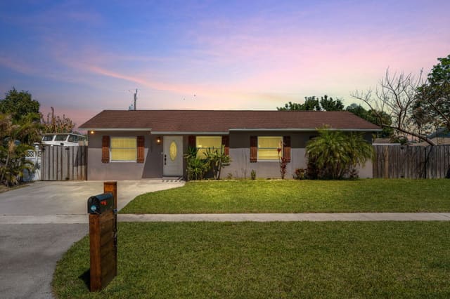 1207 Sioux Street, sold in Jupiter River Estates Replat, Jupiter, FL
