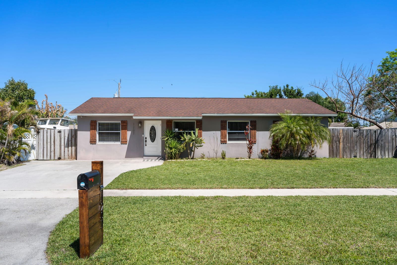 1207 Sioux Street, Jupiter, FL 33458 photo 25