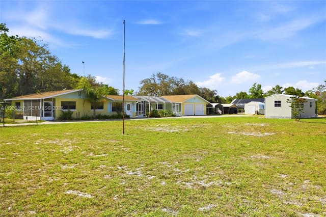 49 Williams Road, Lake Placid, FL 33852
