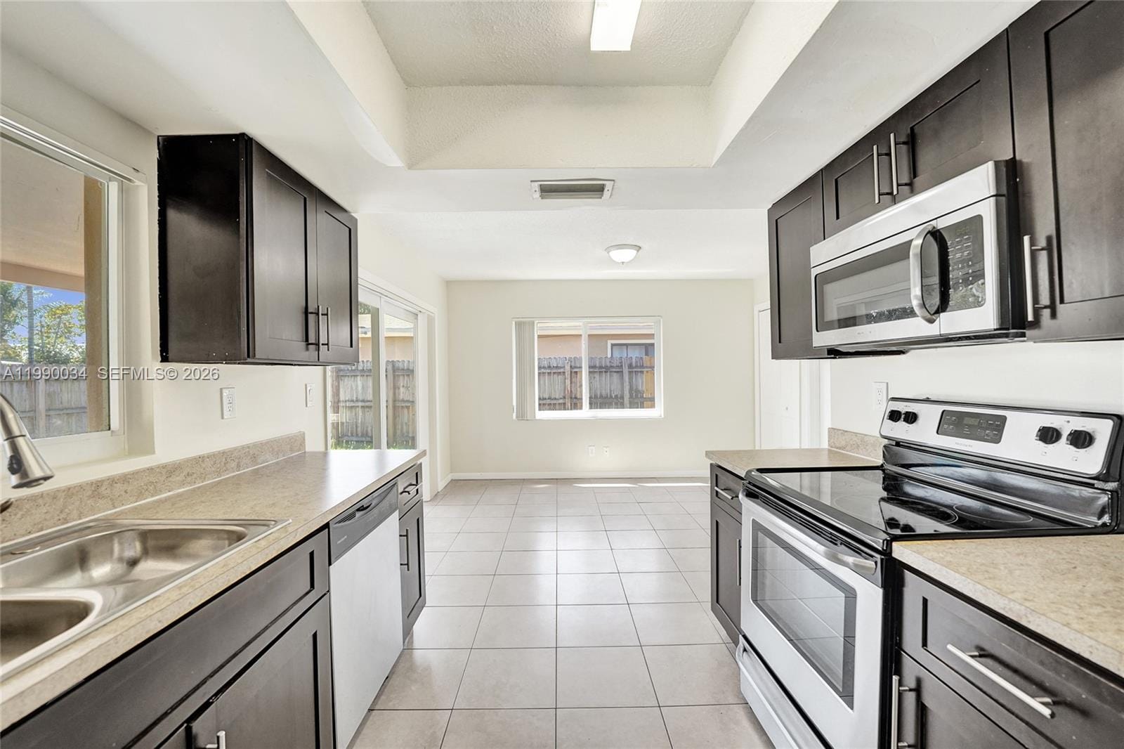 4460 NW 43rd Street, Lauderdale Lakes, FL 33319 photo 23