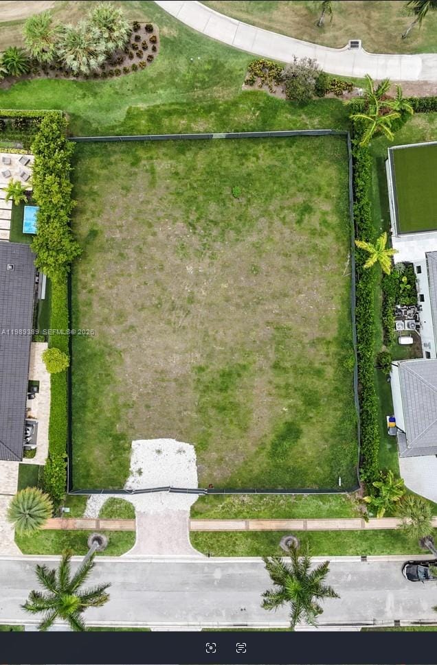 17591 Scarsdale Way — photo 6