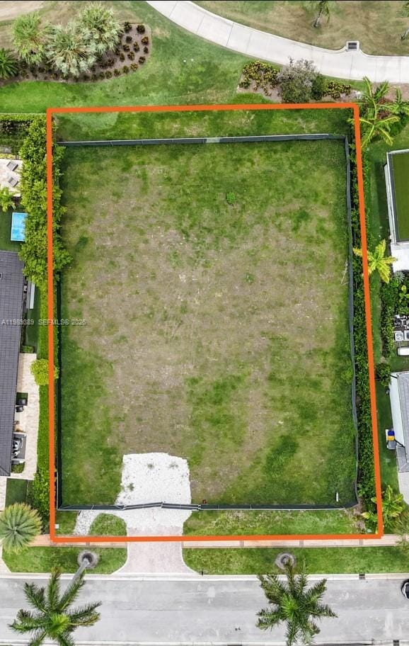 17591 Scarsdale Way — photo 10