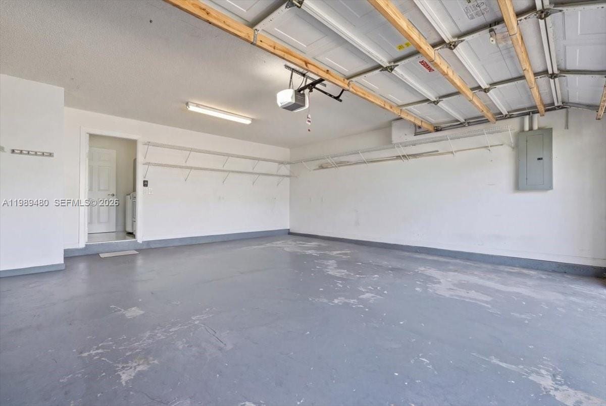 2570 SE 7th Place — photo 11