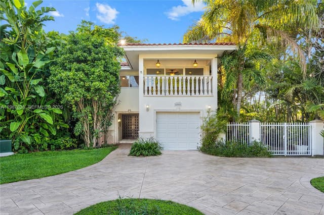 4000 Alhambra Circle, sold in C Gab Country Club Sec 5, Coral Gables, FL