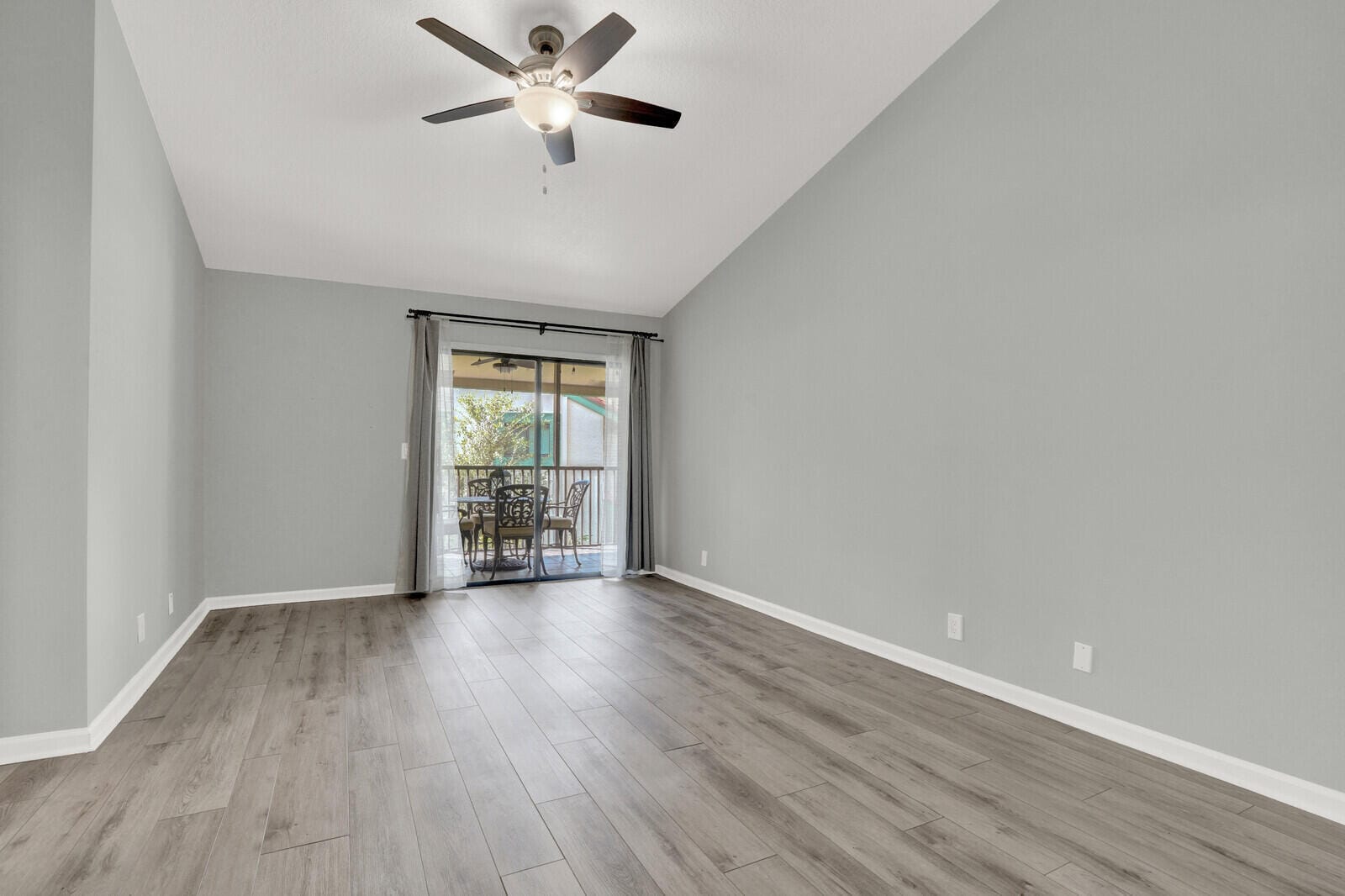 9 Lexington Lane E H, Palm Beach Gardens, FL 33418 photo 23