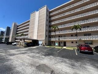 421 NE 14th Avenue 401, Hallandale Beach, FL 33009 photo 18