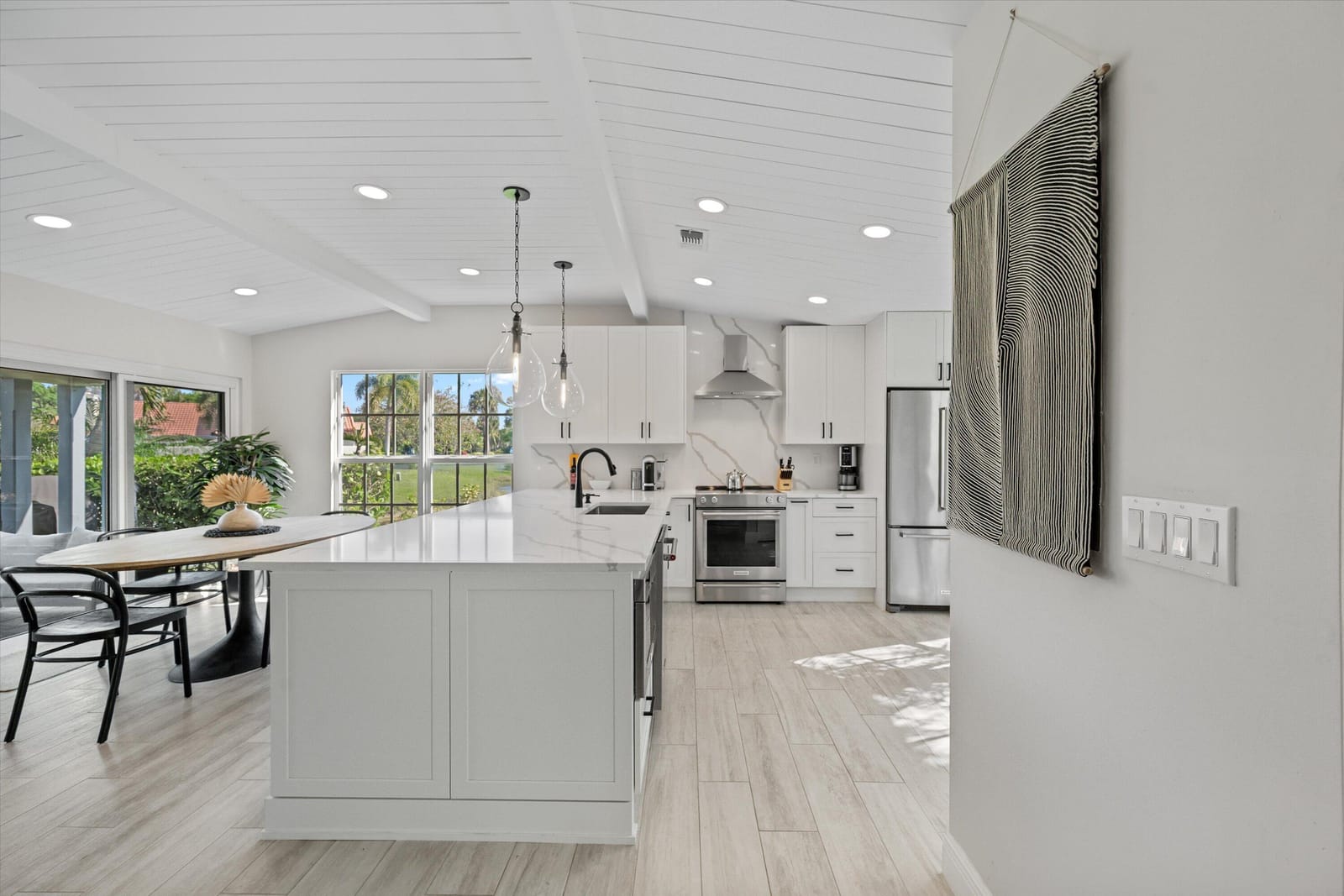 2235 Las Brisas Court — photo 11