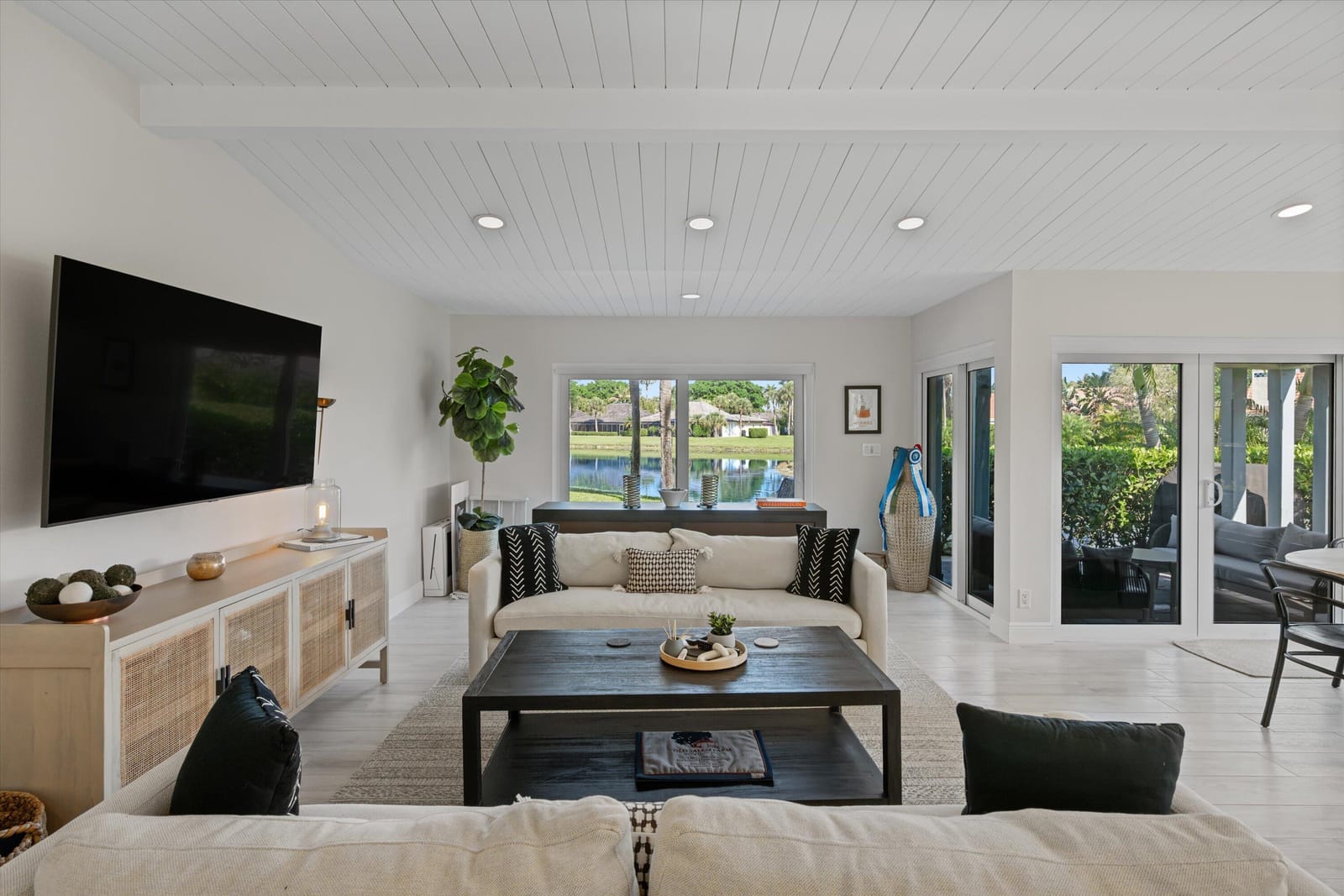 2235 Las Brisas Court — photo 6