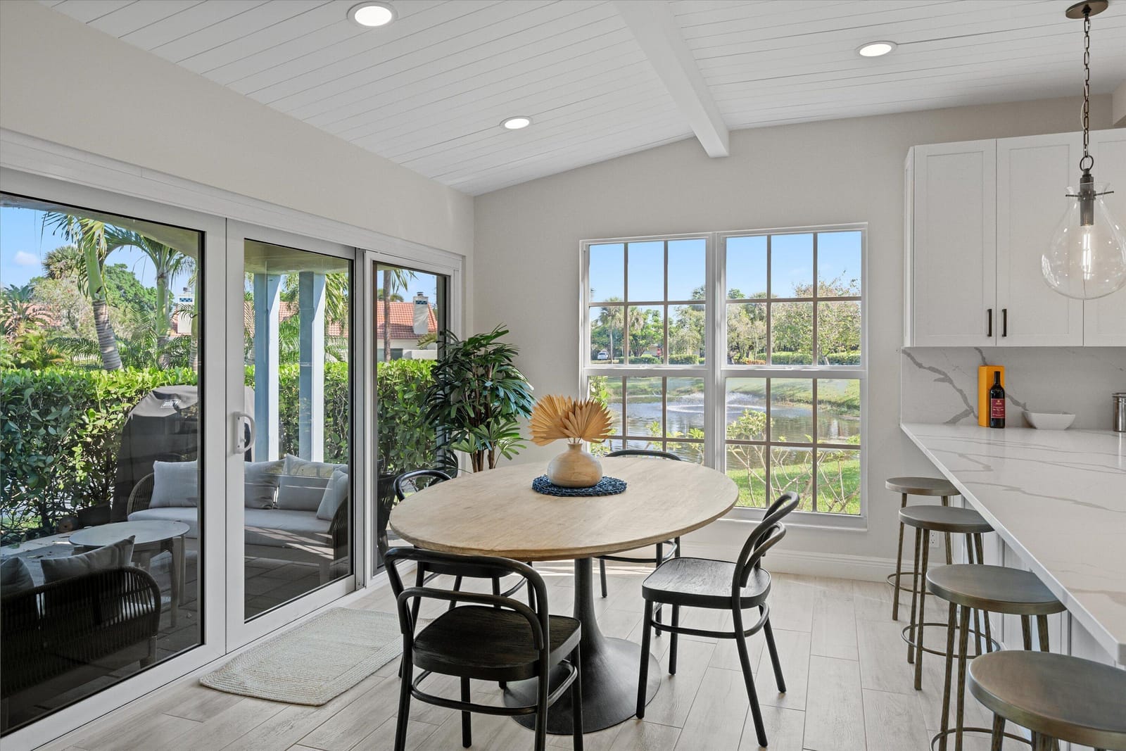 2235 Las Brisas Court — photo 9