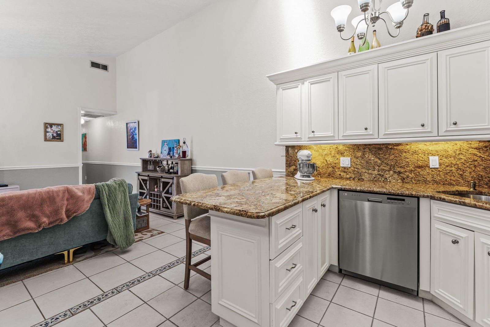 5789 Golden Eagle Circle — photo 10