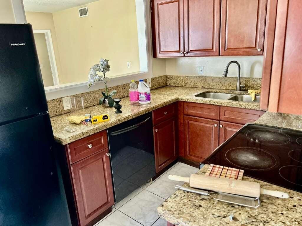 51 Davis Road, Palm Springs, FL 33461 photo 7