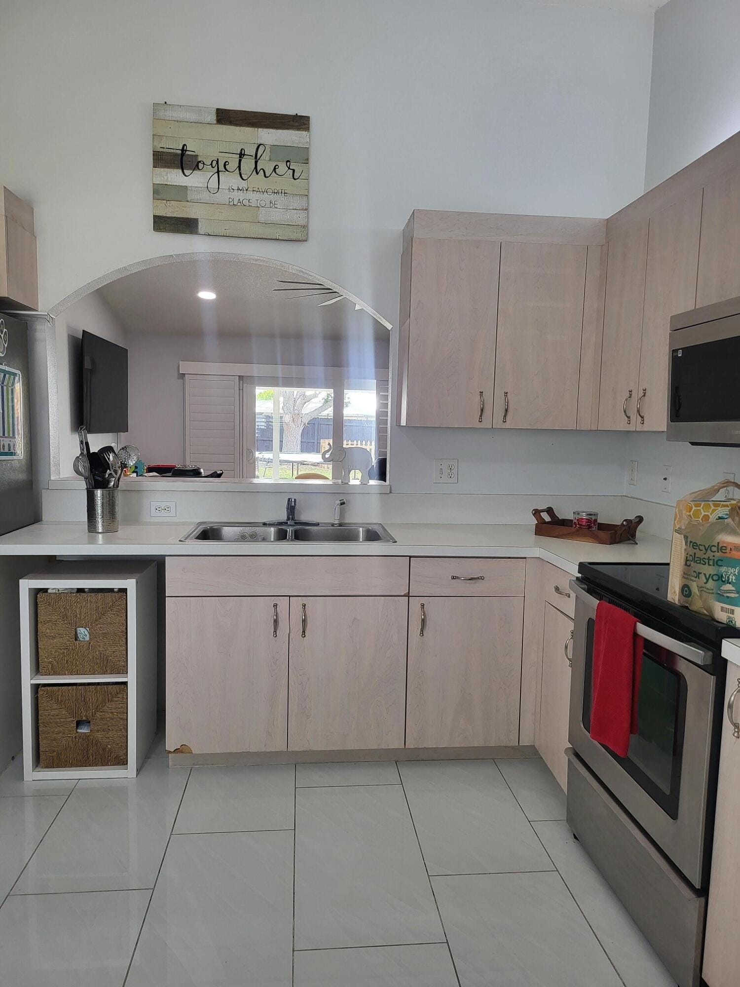 272 SW Crescent Avenue — photo 5