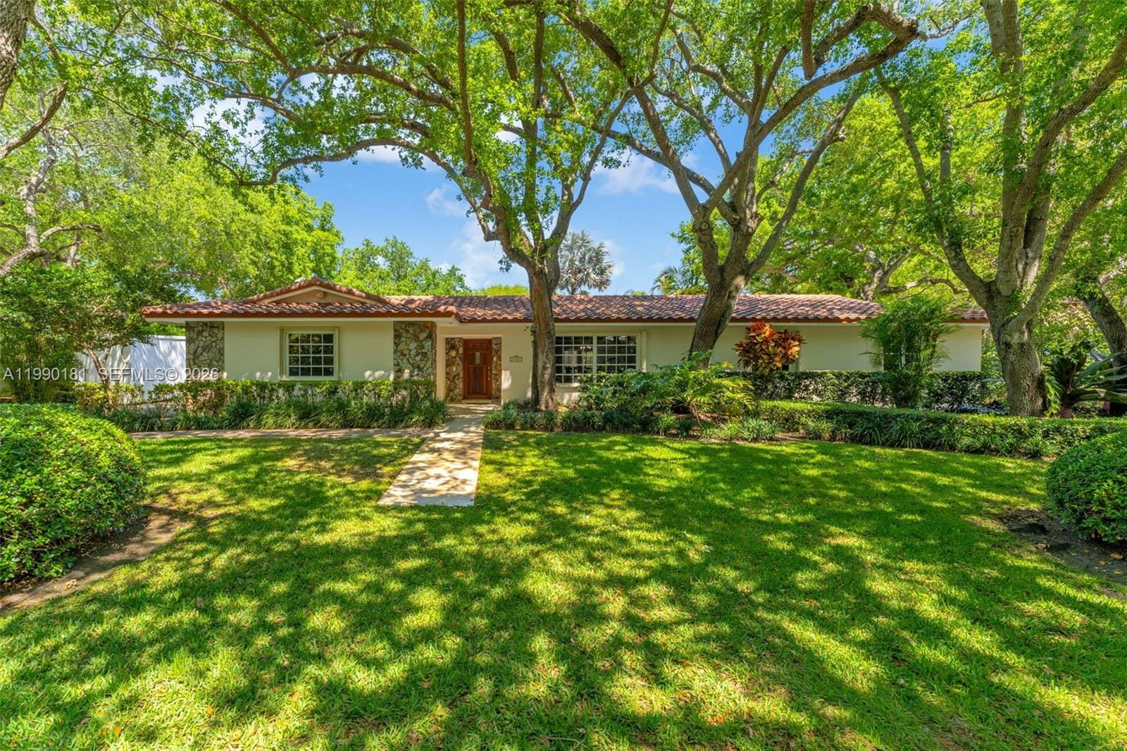 7405 SW 164th Street, Palmetto Bay, FL 33157