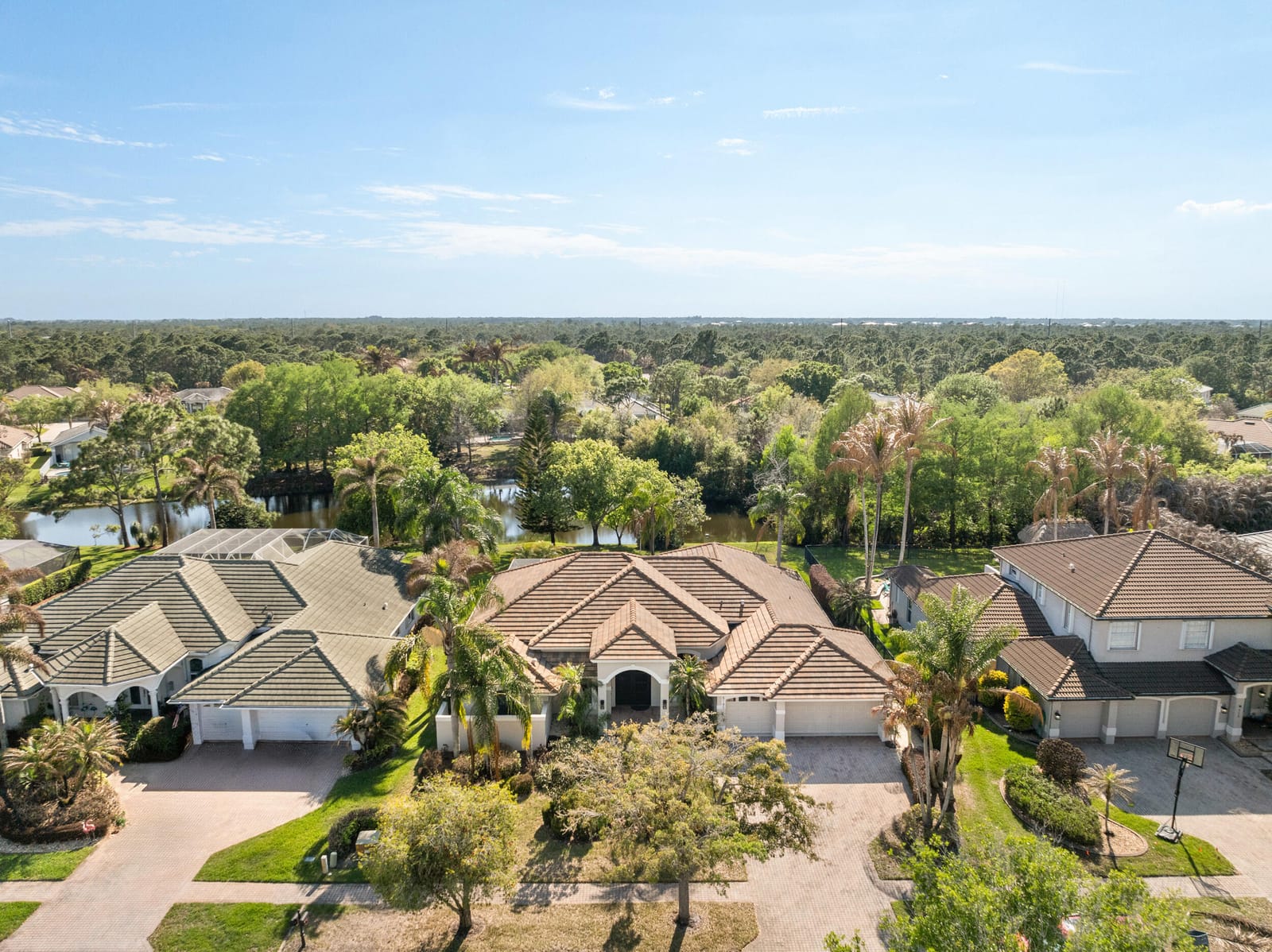5180 SW Hammock Creek Drive — photo 2