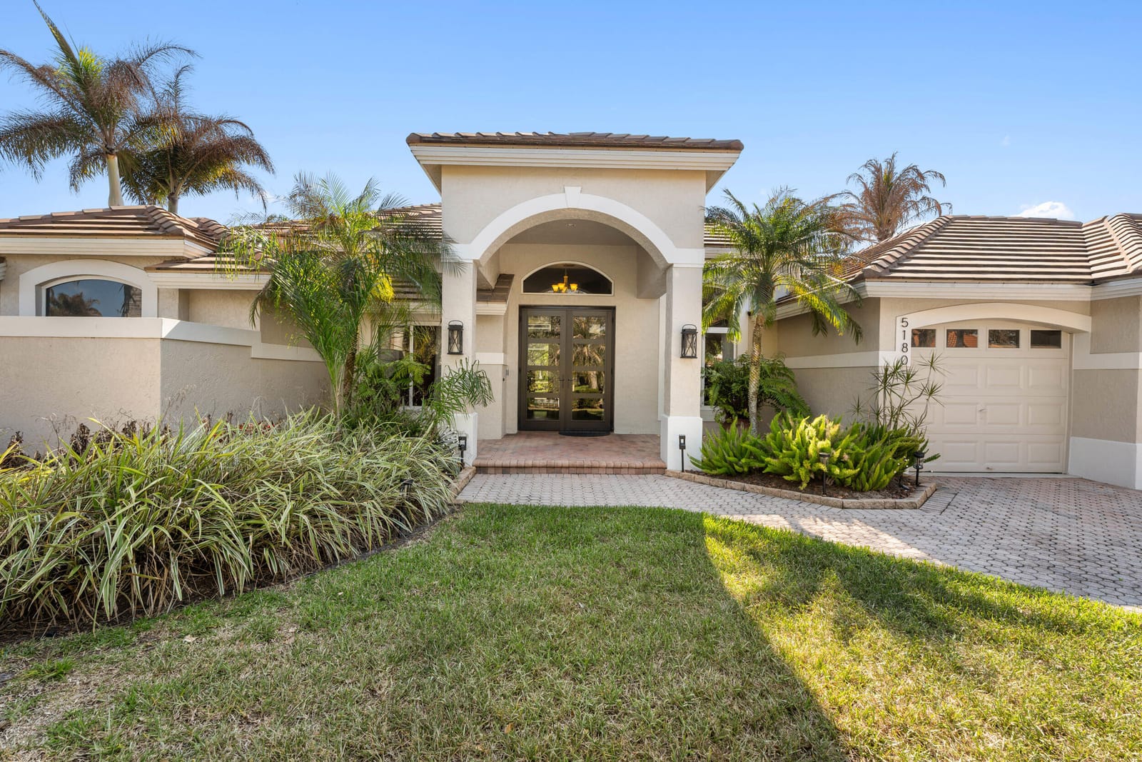 5180 SW Hammock Creek Drive — photo 4