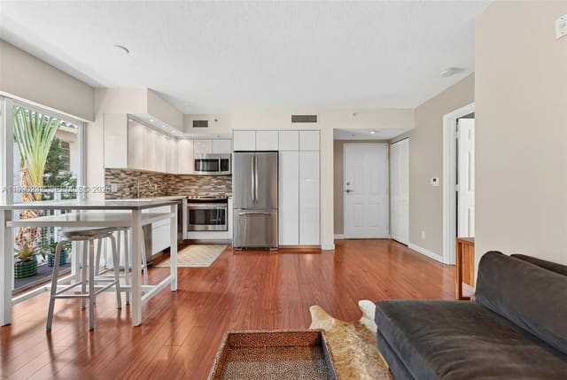 630 85th Street 104, sold in Las Brisas of Miami Beach, Miami Beach, FL