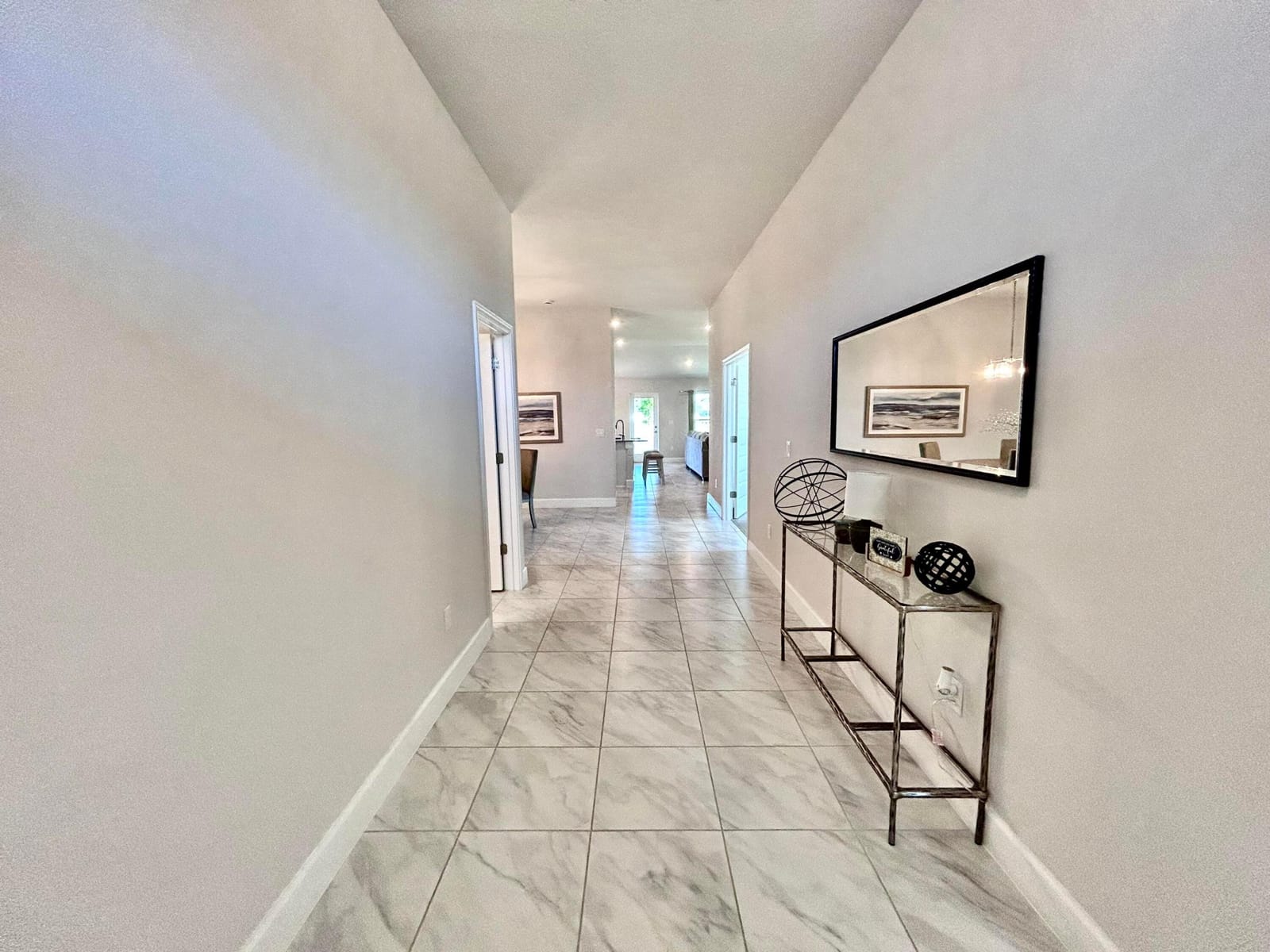 8826 Waterstone Boulevard, Fort Pierce, FL 34951 photo 2